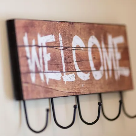 Varkes 1 Νέα Ποτίδαια