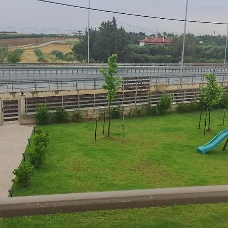 Varkes 1 Apartmán Nea Poteidaia